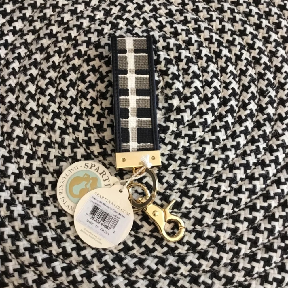 Spartina 449 Grab-N-Go Keychain City Market Linen Leather Gold Key Chain NWT